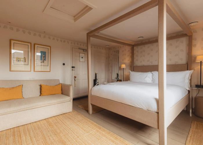 No.15 by GuestHouse, Bath