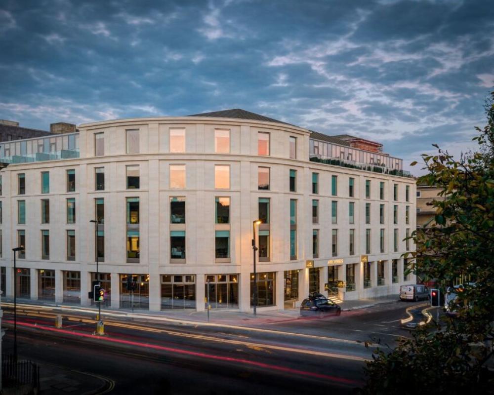 Apex City of Bath Hotel