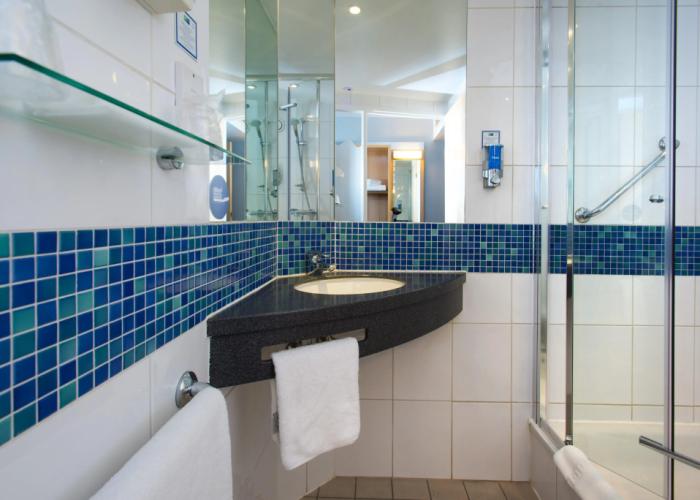 Holiday Inn Express Bedford by IHG