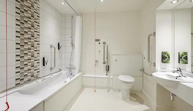 Premier Inn Bedford (Priory Marina)