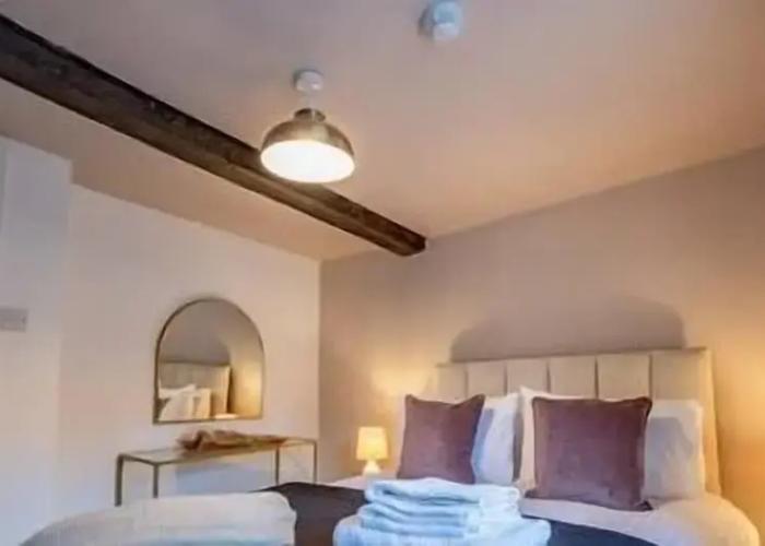 Host Stay Chandan Court Apartment
