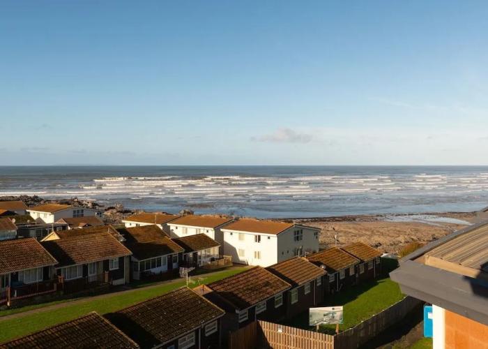 Westbeach Holiday Apartments