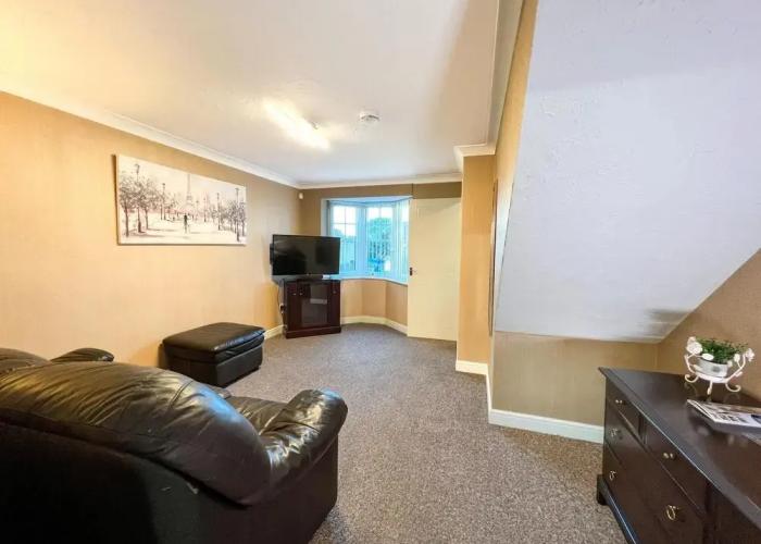 Taylor Close Holiday Home