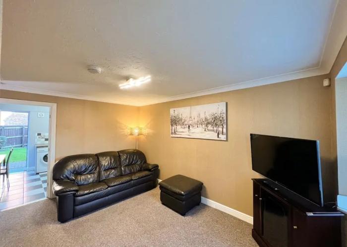 Taylor Close Holiday Home