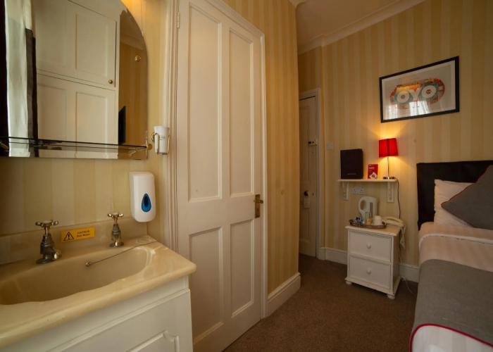 Fines Bayliwick Hotel