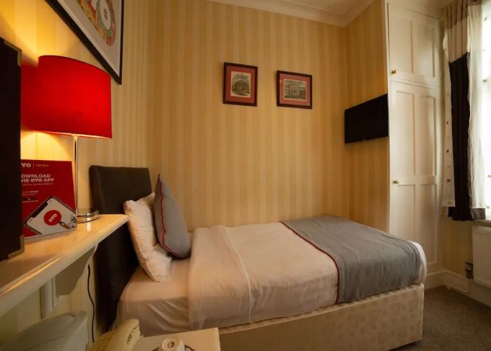 Fines Bayliwick Hotel