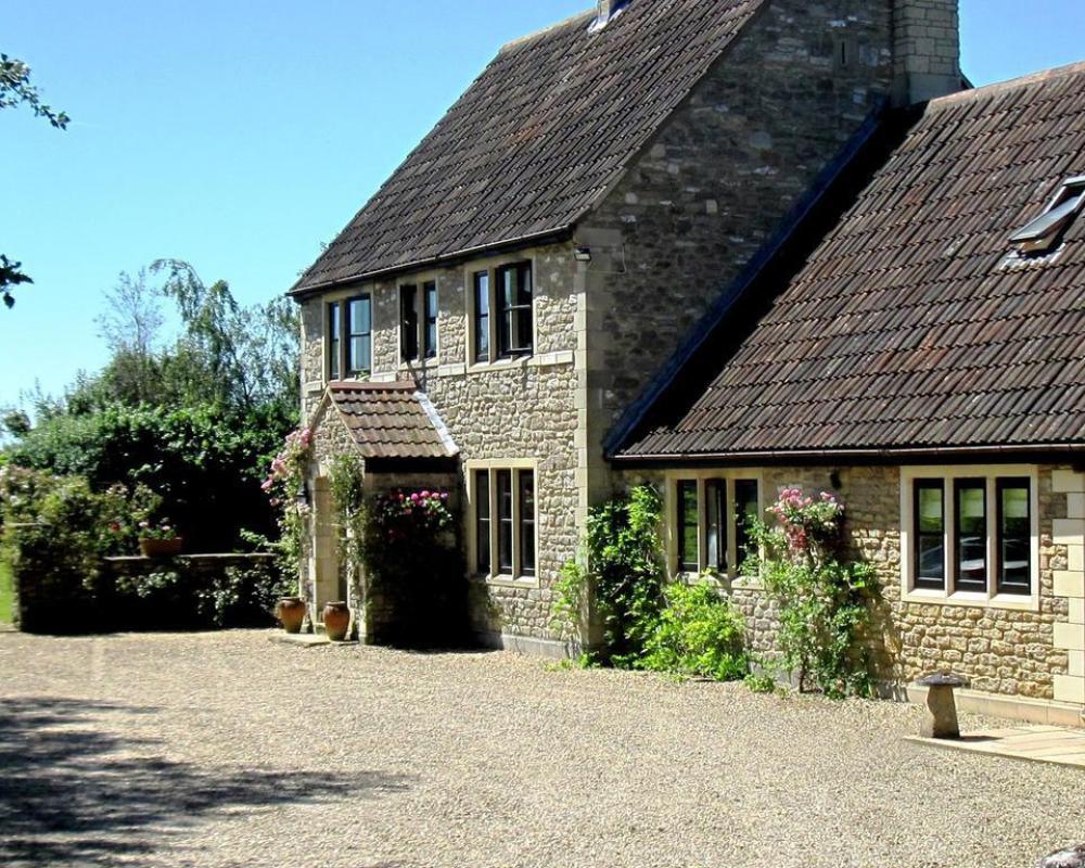 Great Ashley Farm B&B and Shepherds Huts