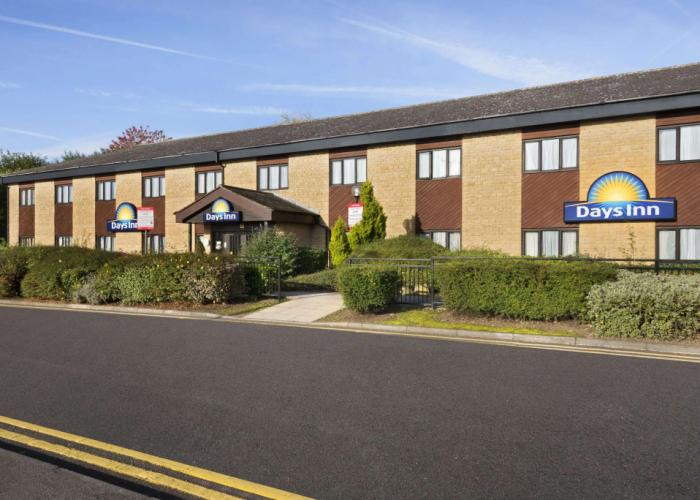 Days Inn by Wyndham Bradford M62