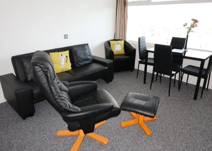 Devoncoast Seaview Apartments