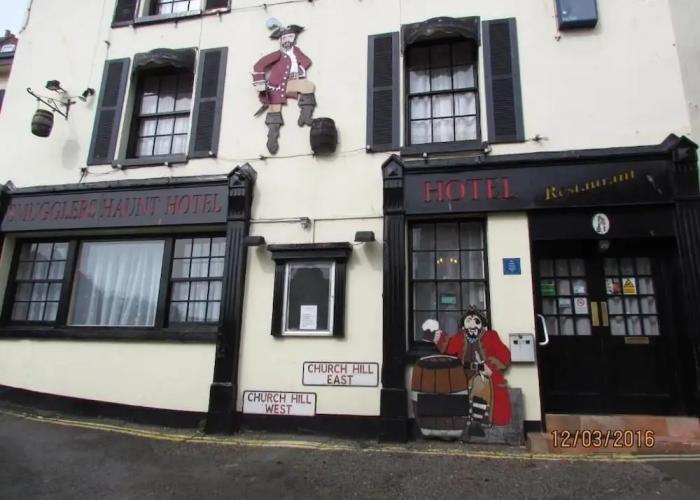 Smugglers Haunt Hotel