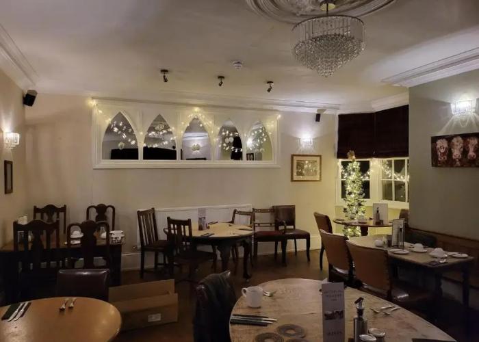 The Manifold Inn