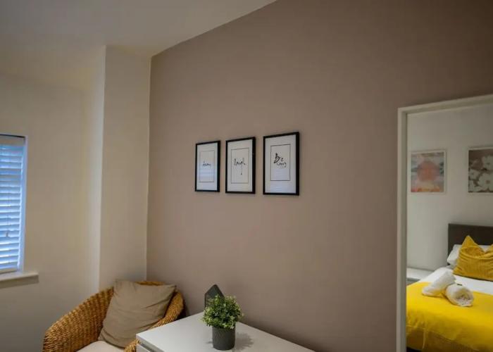 Town Street Apartment