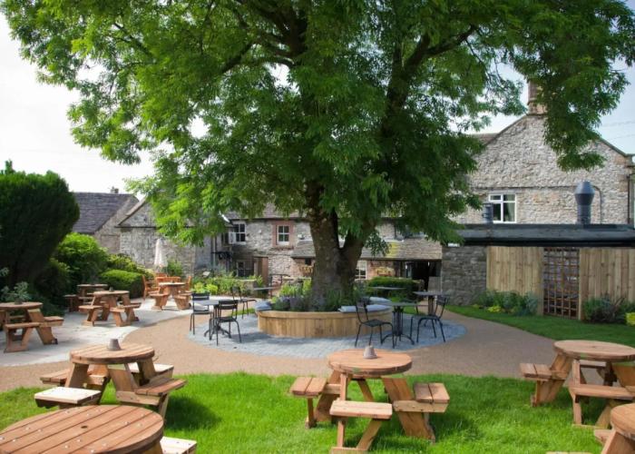 The Devonshire Arms