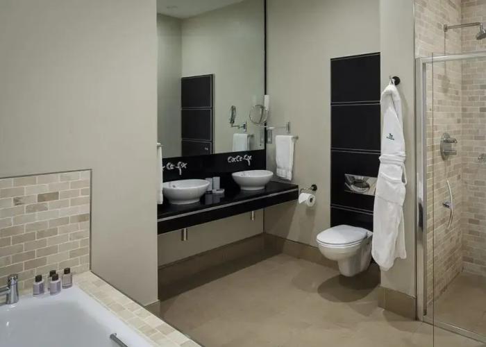 Bowood Hotel Spa and Golf Resort