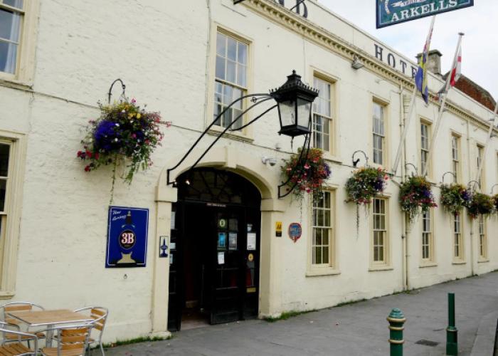 The Lansdowne Hotel