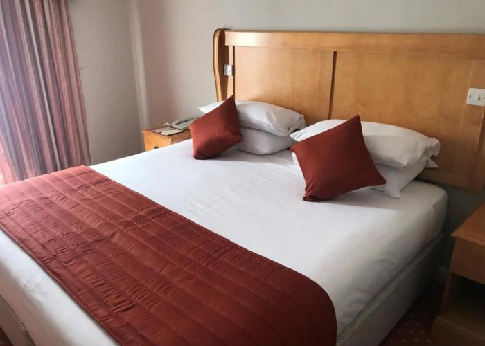 Lakeside International Hotel