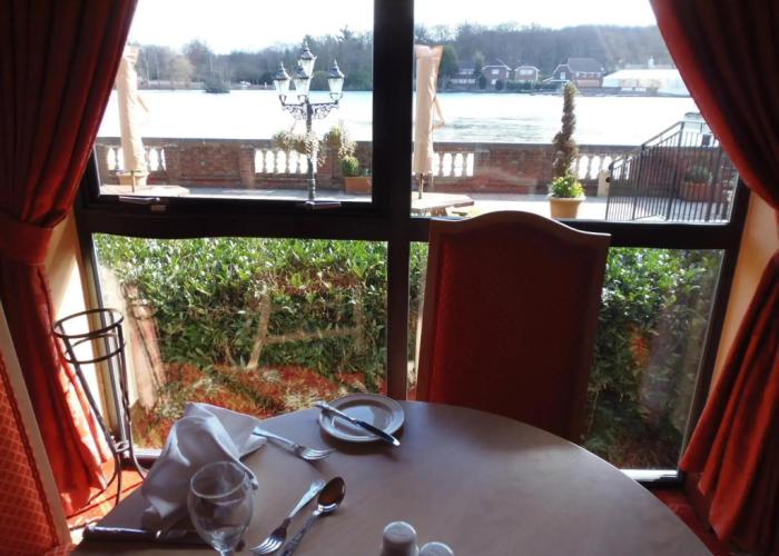 Lakeside International Hotel