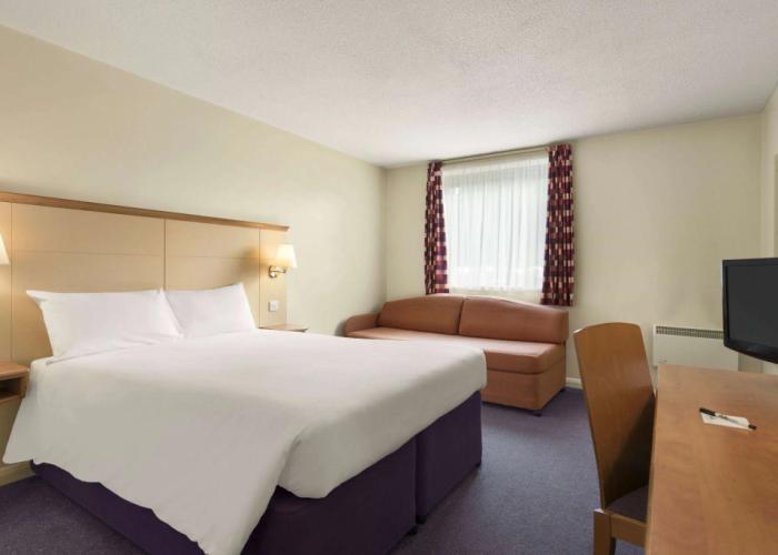 Days Inn by Wyndham Cannock Norton Canes M6 Toll