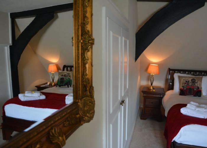 Cathedral Gate Hotel
