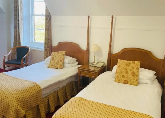 Canterbury Hotel