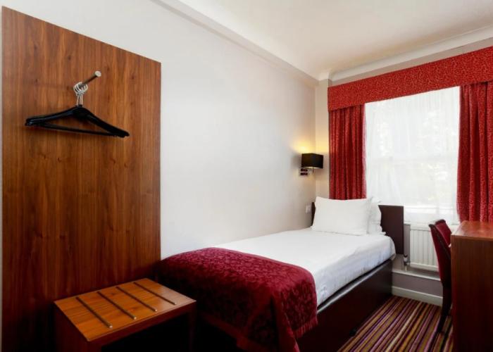 The Victoria Hotel