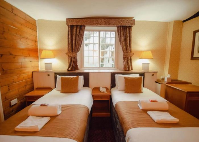 Howfield Manor Hotel