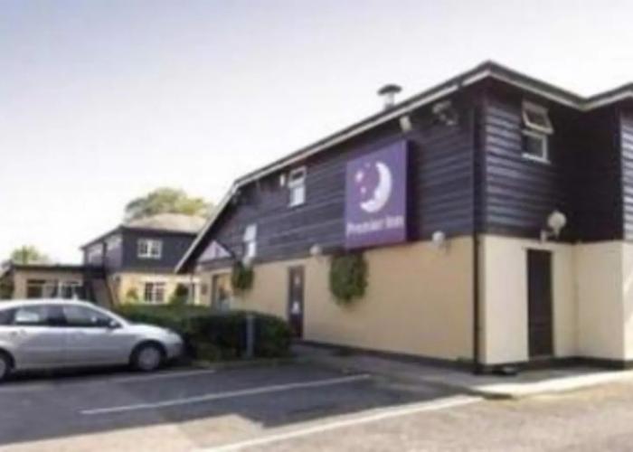 Premier Inn  Cheltenham North West
