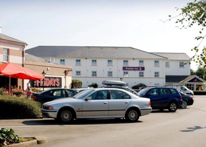 Premier Inn Cheltenham Central West/A40