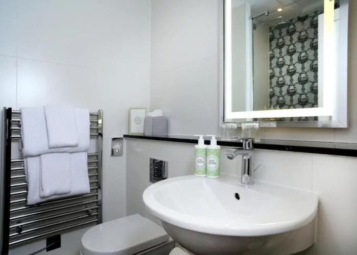 Queens Hotel Cheltenham