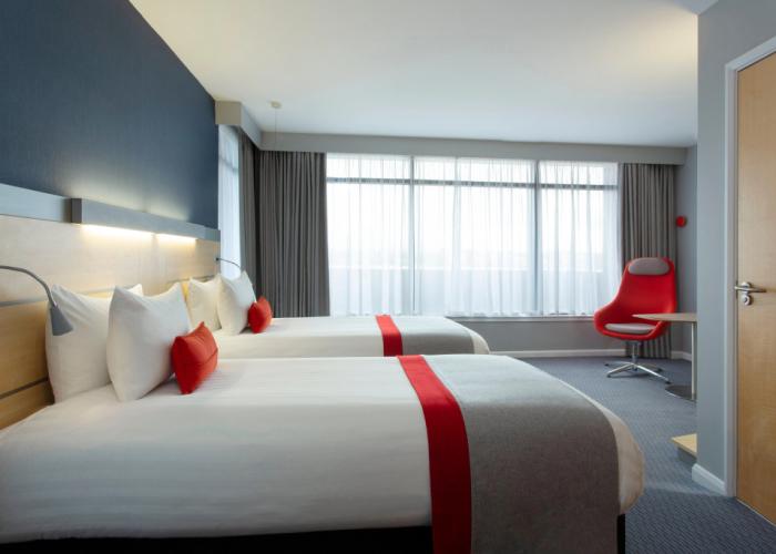 Holiday Inn Express Cheltenham by IHG