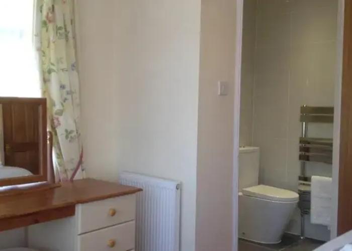 LA B and B Guest Accommodation