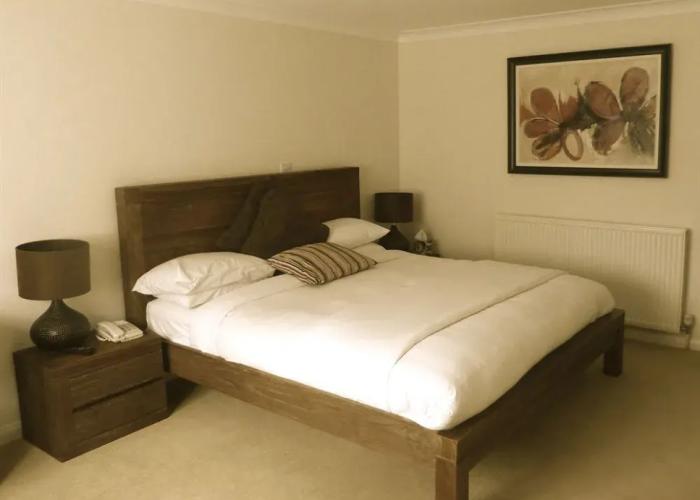 Crouchers Hotel