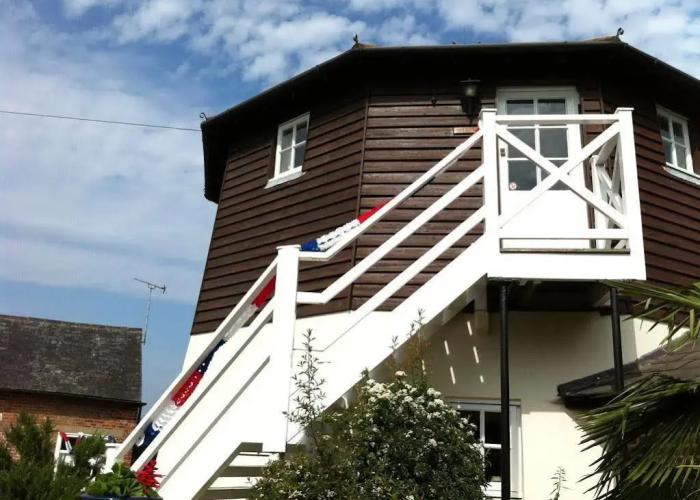 Hunston Mill Self Catering Cottages