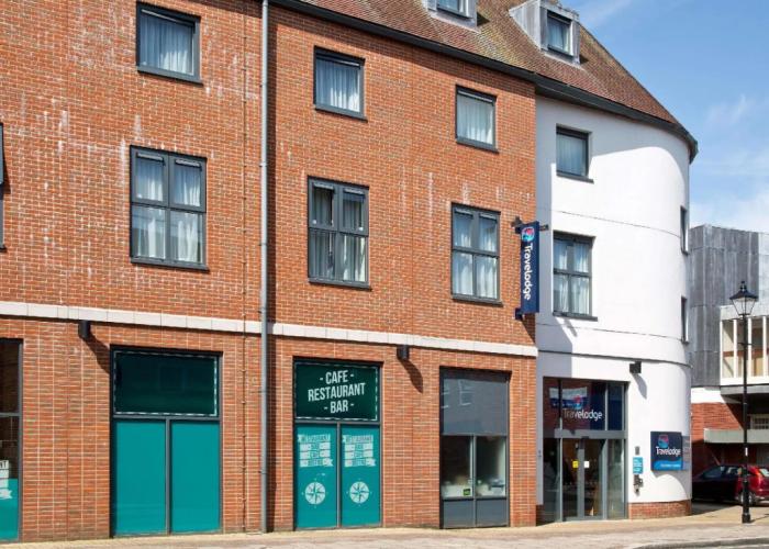 Travelodge Chichester Central