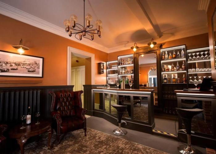 East Walls Hotel