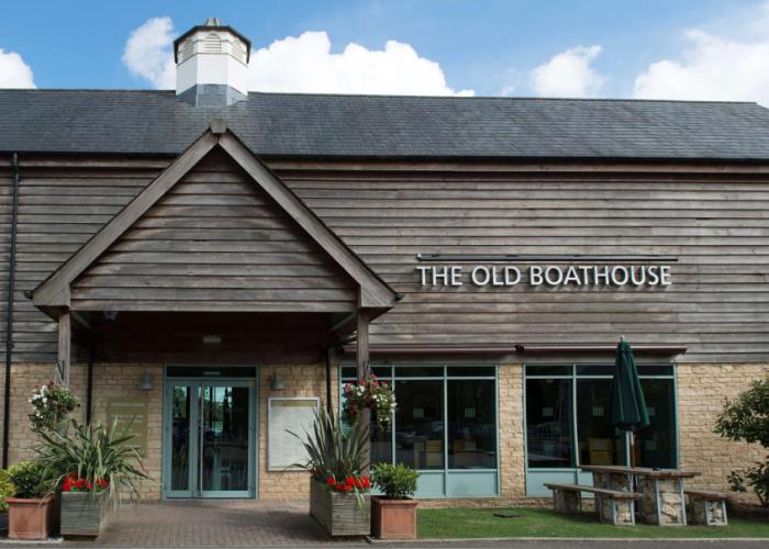 De Vere Cotswold Water Park