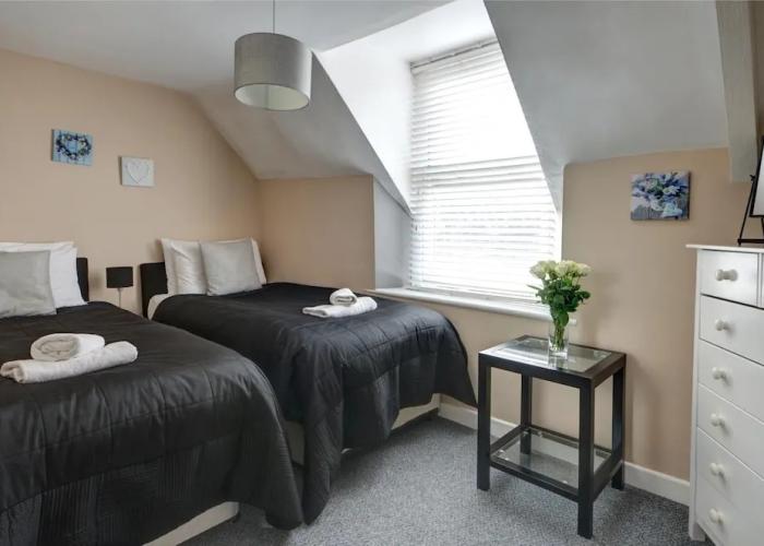 Walkers Court 3 Bedroom Apartment
