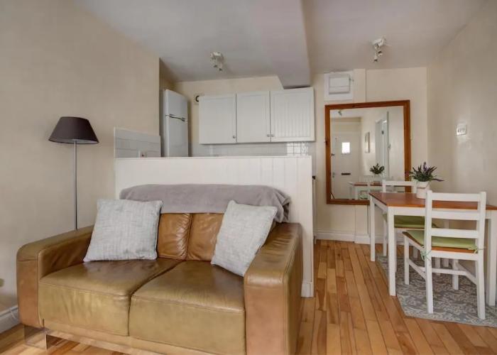 The Shop Cotswold Apartment Sleeps 2