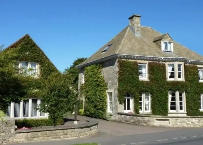 Cotteswold House
