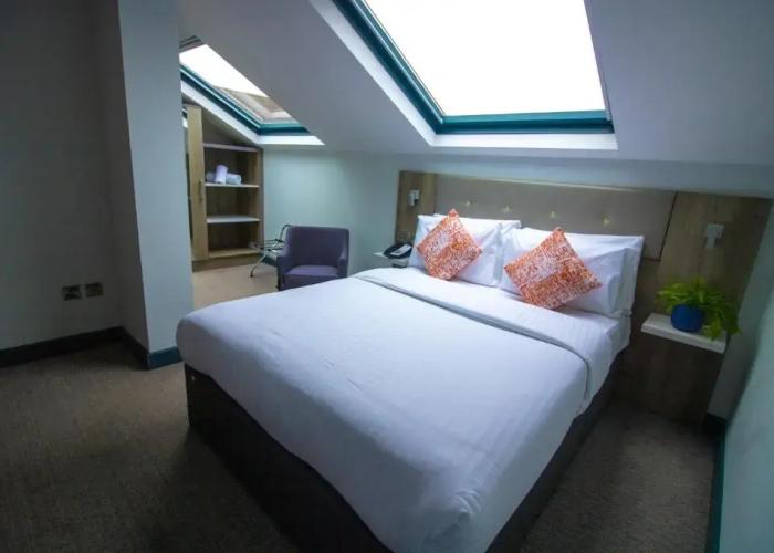 Rockingham Forest Hotel