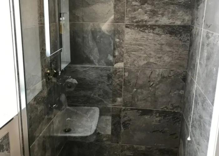 The Raven Hotel - Inn