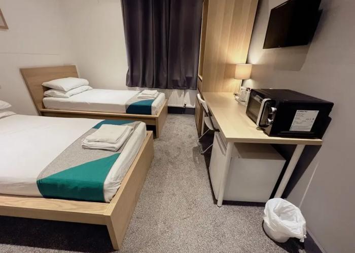 Contractor Accommodation - Cacco