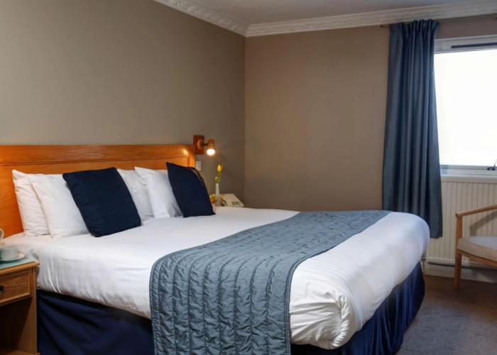 Best Western New Holmwood Hotel