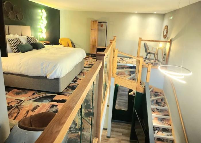 Pinnacle Suites