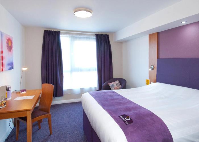 Premier Inn London Gatwick Airport - Manor Royal