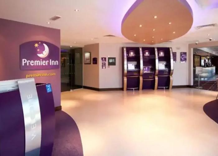 Premier Inn London Gatwick Airport - Manor Royal