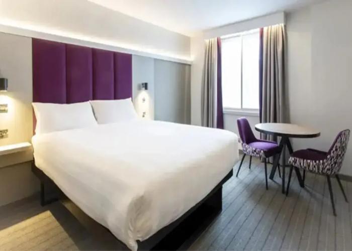 Premier Inn London Gatwick Airport - Manor Royal