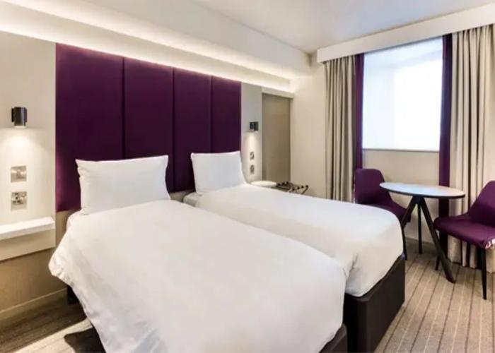 Premier Inn London Gatwick Airport - Manor Royal