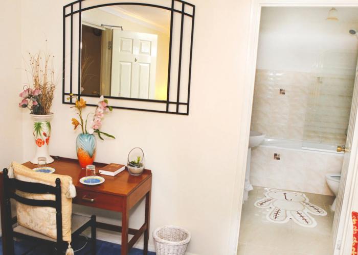 Da Vinci Guest House Gatwick