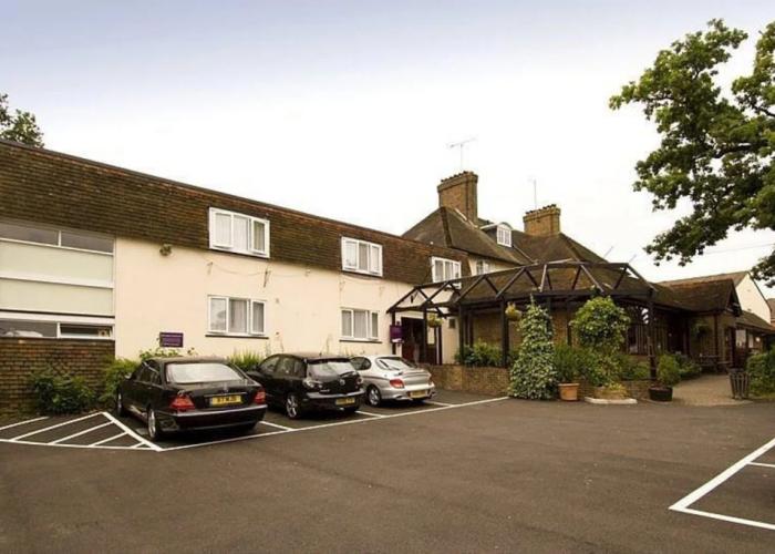 Premier Inn Gatwick Crawley Town (Goffs Park)